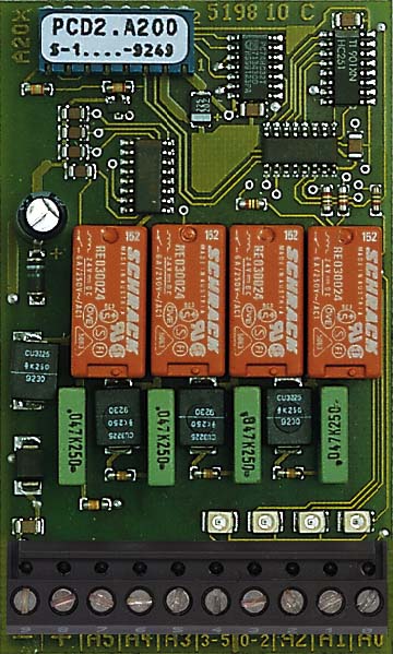 PCD2.A210, ¸±·¹ÀÌ Ãâ·Â